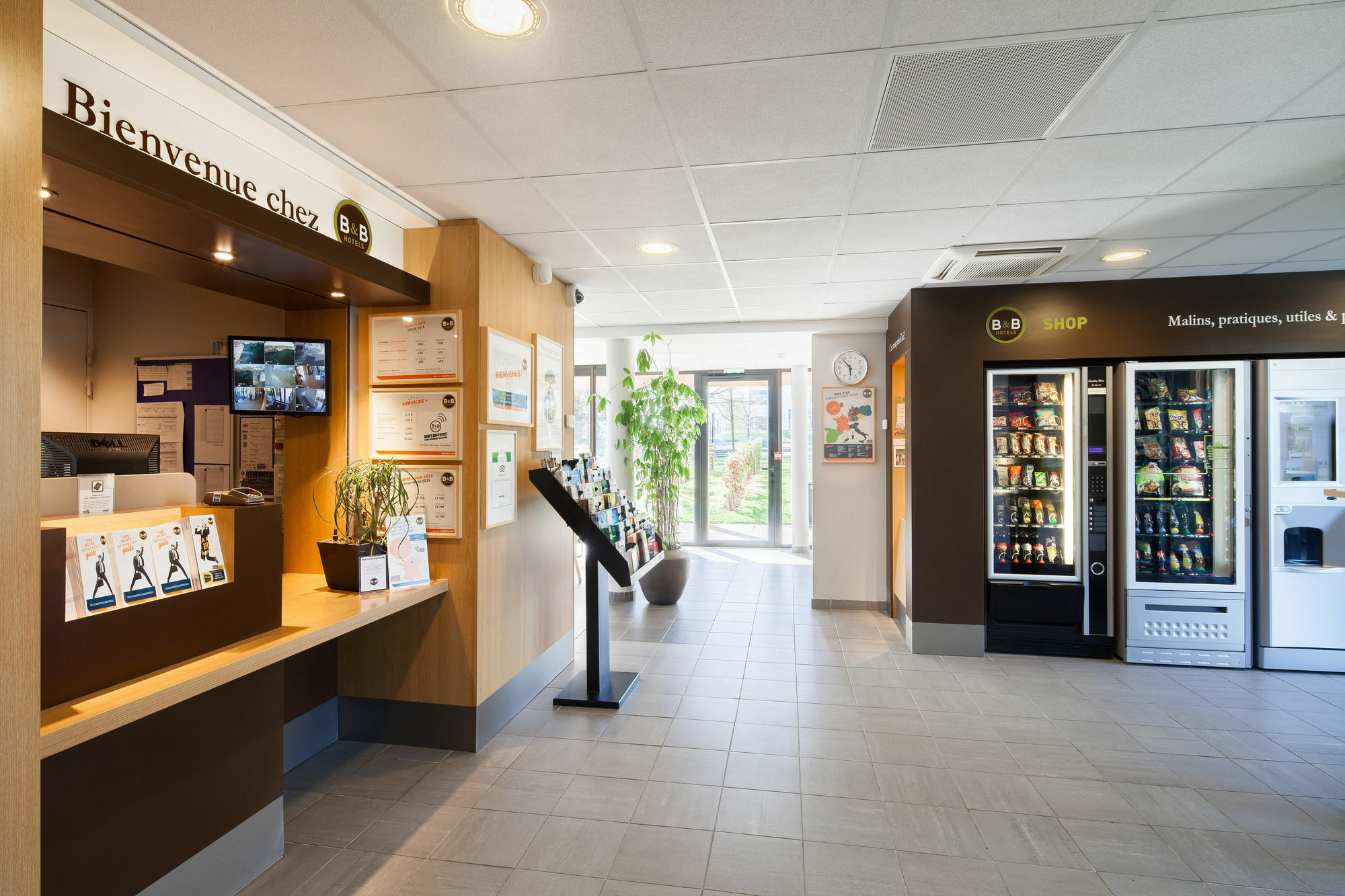 B&B Hotel Arras Exterior photo